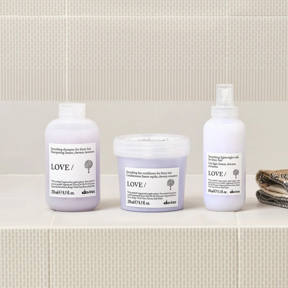 LOVE SMOOTH Anti Frizz Veil